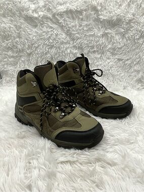 Trail River Hiking Boots Size 8 Olive Black Mid-Height Lace Up Rugged Boots